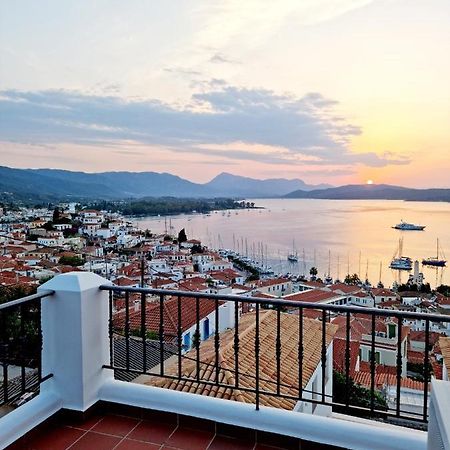 شقة Panoramic View Poros Town المظهر الخارجي الصورة