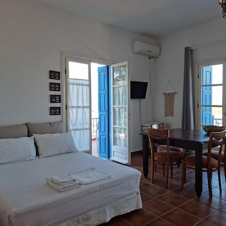 شقة Panoramic View Poros Town المظهر الخارجي الصورة