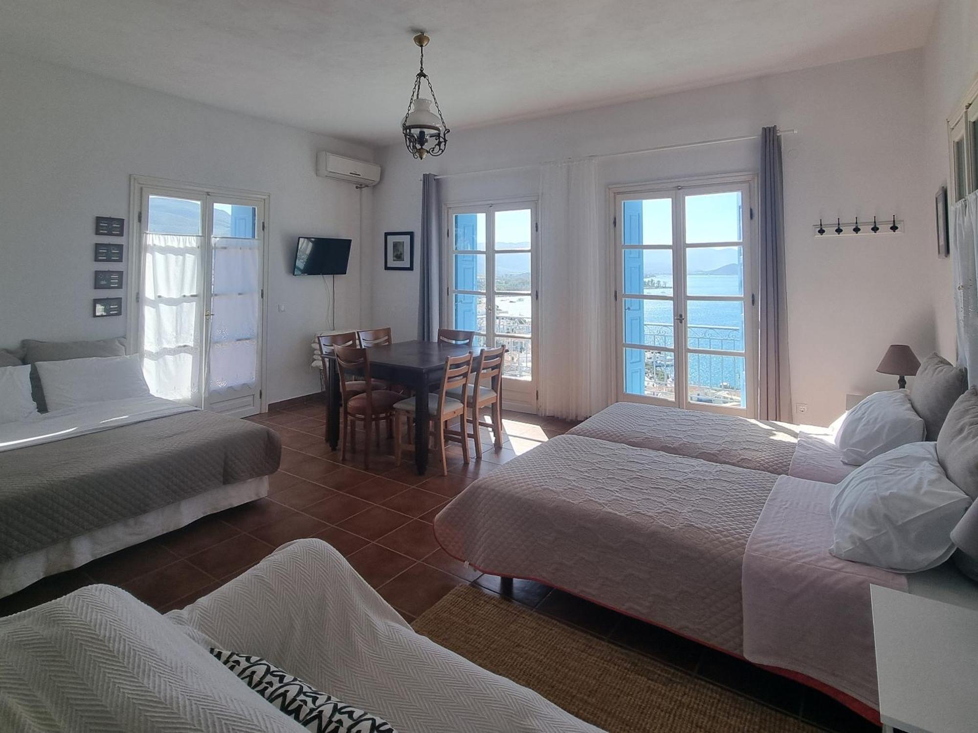 شقة Panoramic View Poros Town المظهر الخارجي الصورة