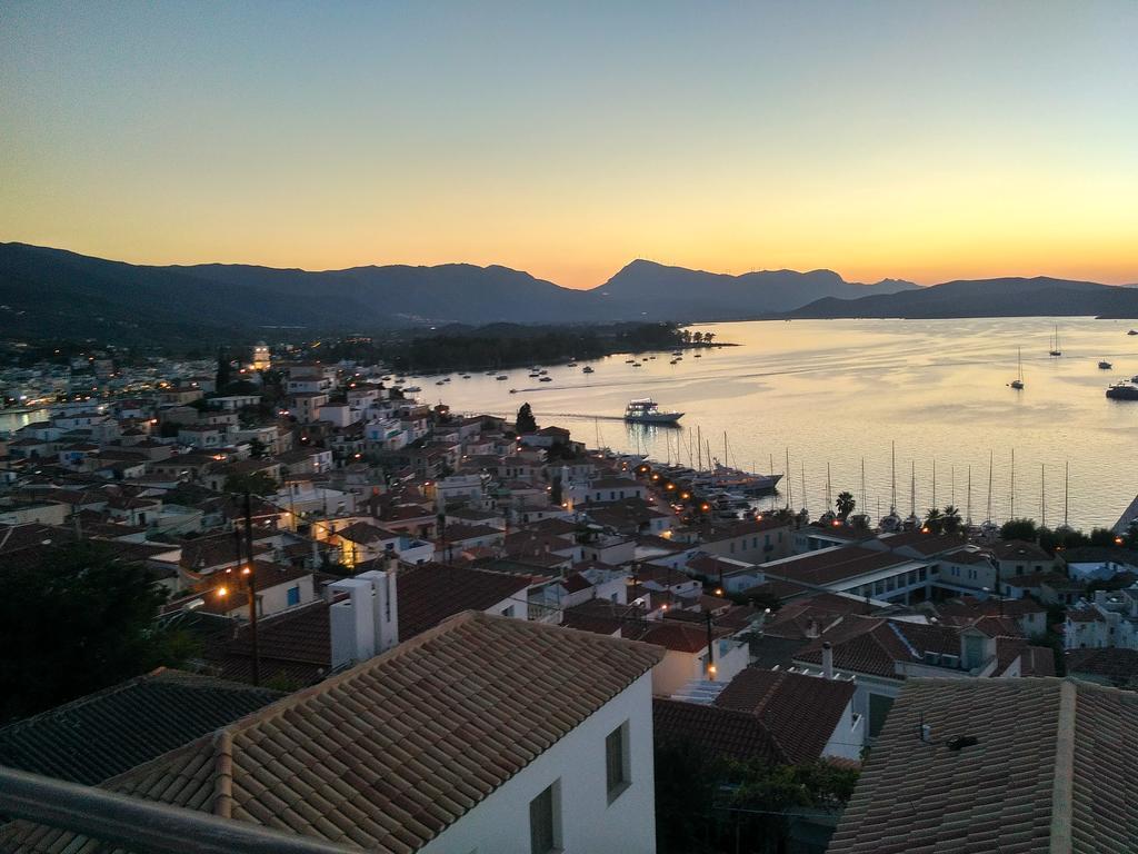 شقة Panoramic View Poros Town المظهر الخارجي الصورة