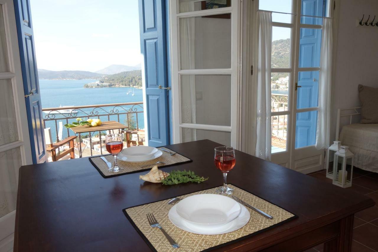شقة Panoramic View Poros Town المظهر الخارجي الصورة