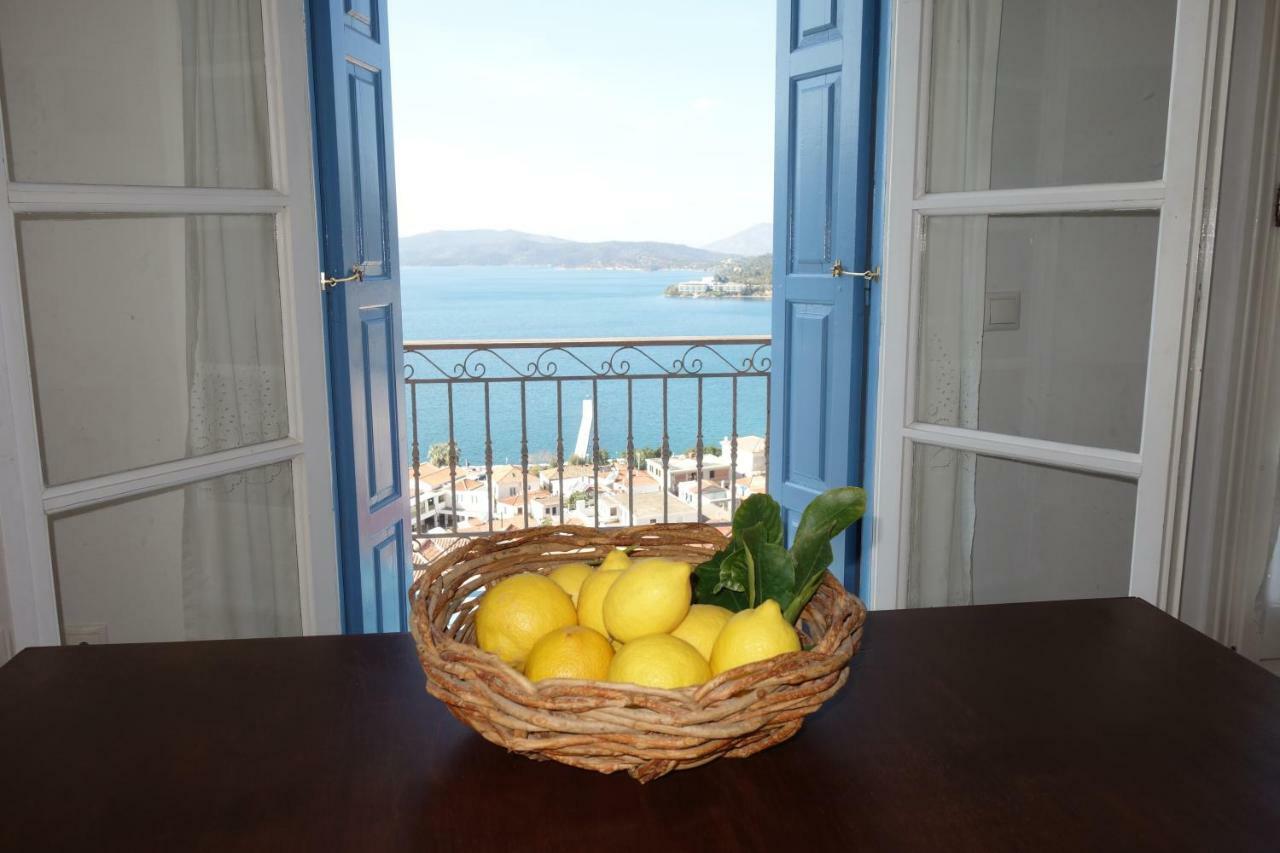 شقة Panoramic View Poros Town المظهر الخارجي الصورة